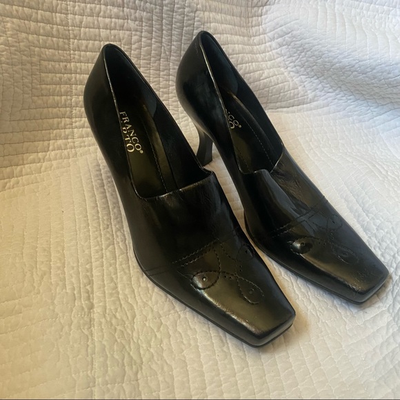 Franco Sarto Square Toe Embroidered Heels 🌵9 - Picture 2 of 10